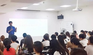 助力商户，决胜十一丨星南方店一线销售精英专场培训会