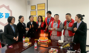 3499拉斯维加斯之家宜昌店发展2019年第一季度员工生日会